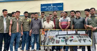 পাবনায় দেশি-বিদেশি আগ্নেয়াস্ত্র ও ৪০ রাউন্ড গুলিসহ আটক ৩